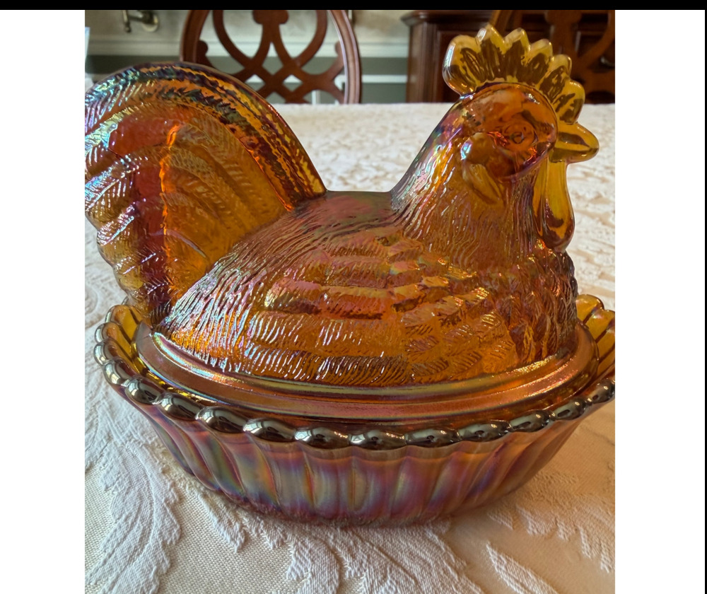 Mosser Glass for Rosso Rooster on nest 5.5" Amber carnival